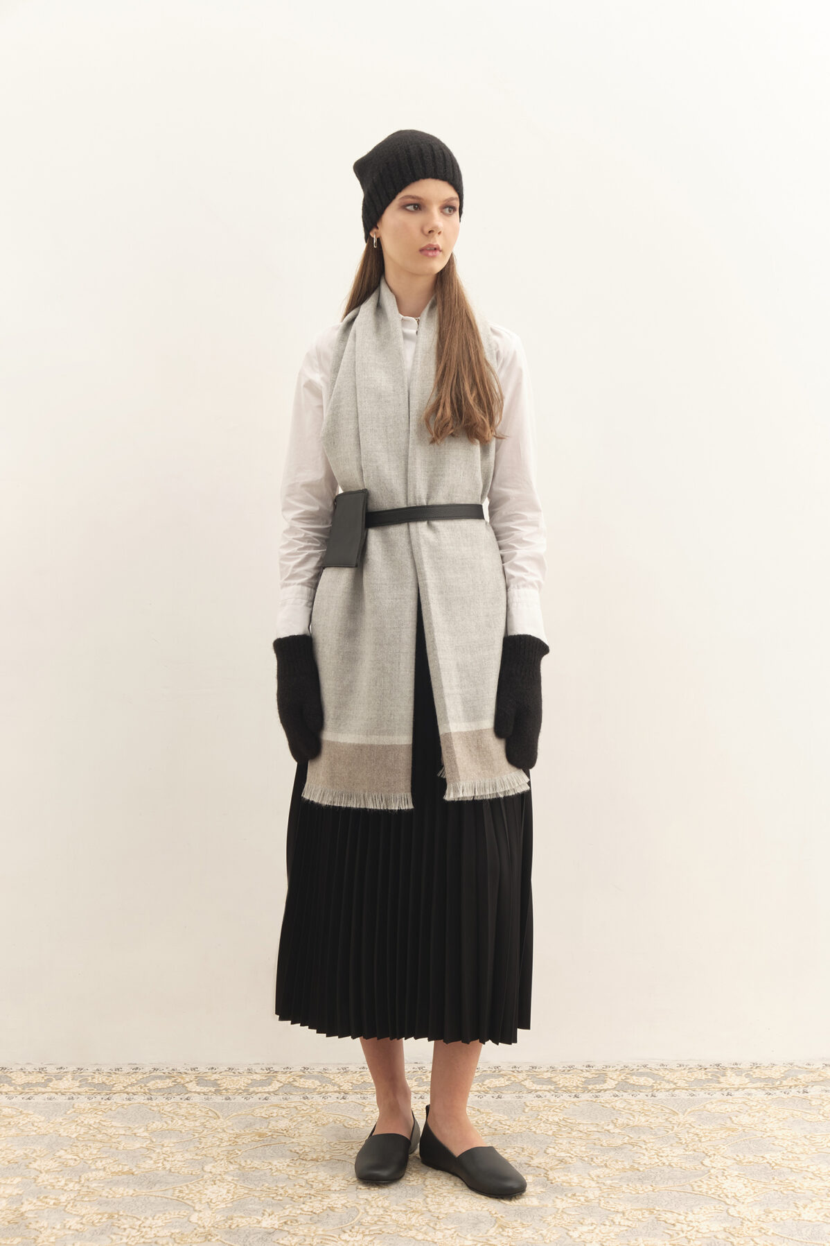 Tacna Scarf – Light Grey / Light Brown