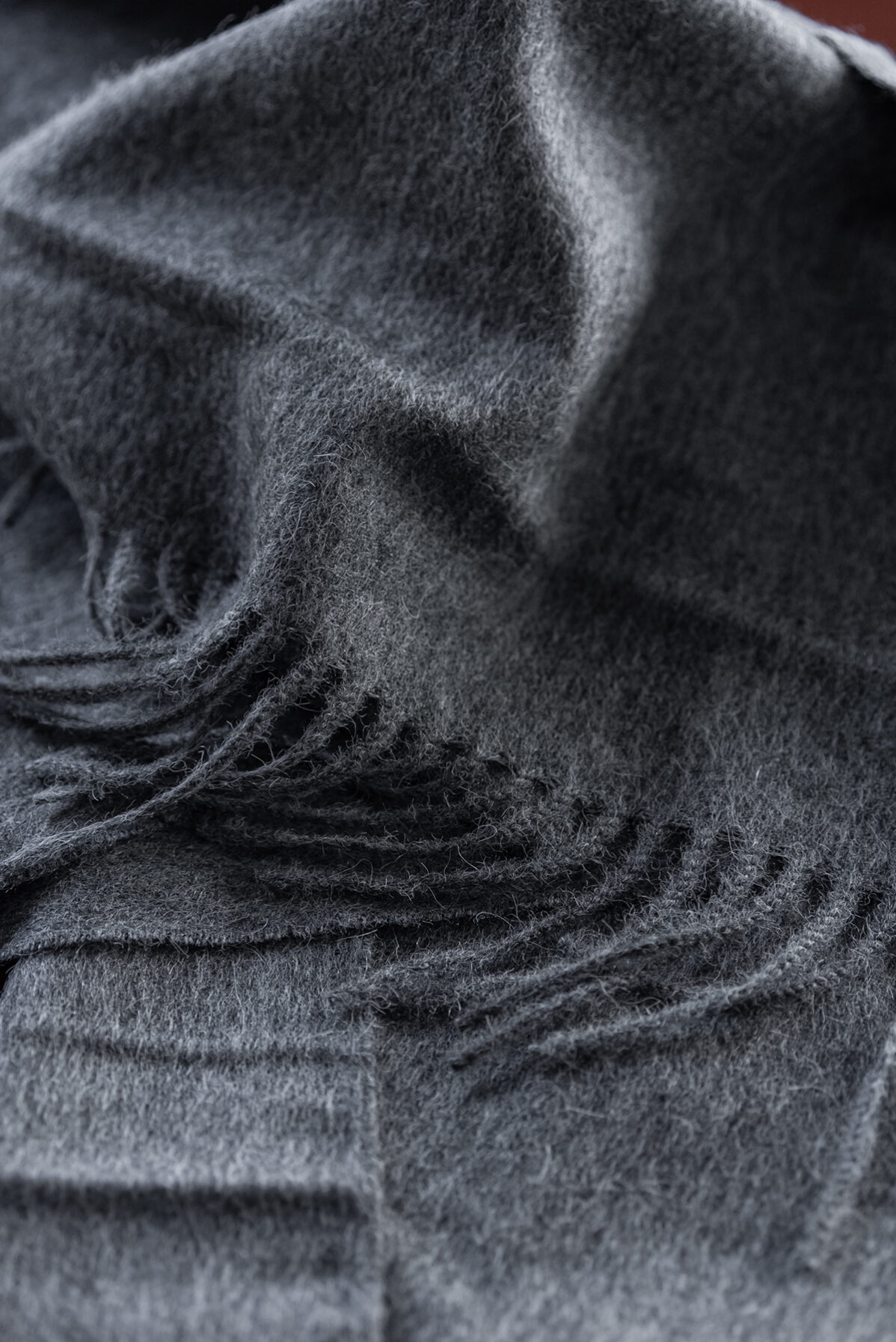 Scarf Nazca — Dark Grey