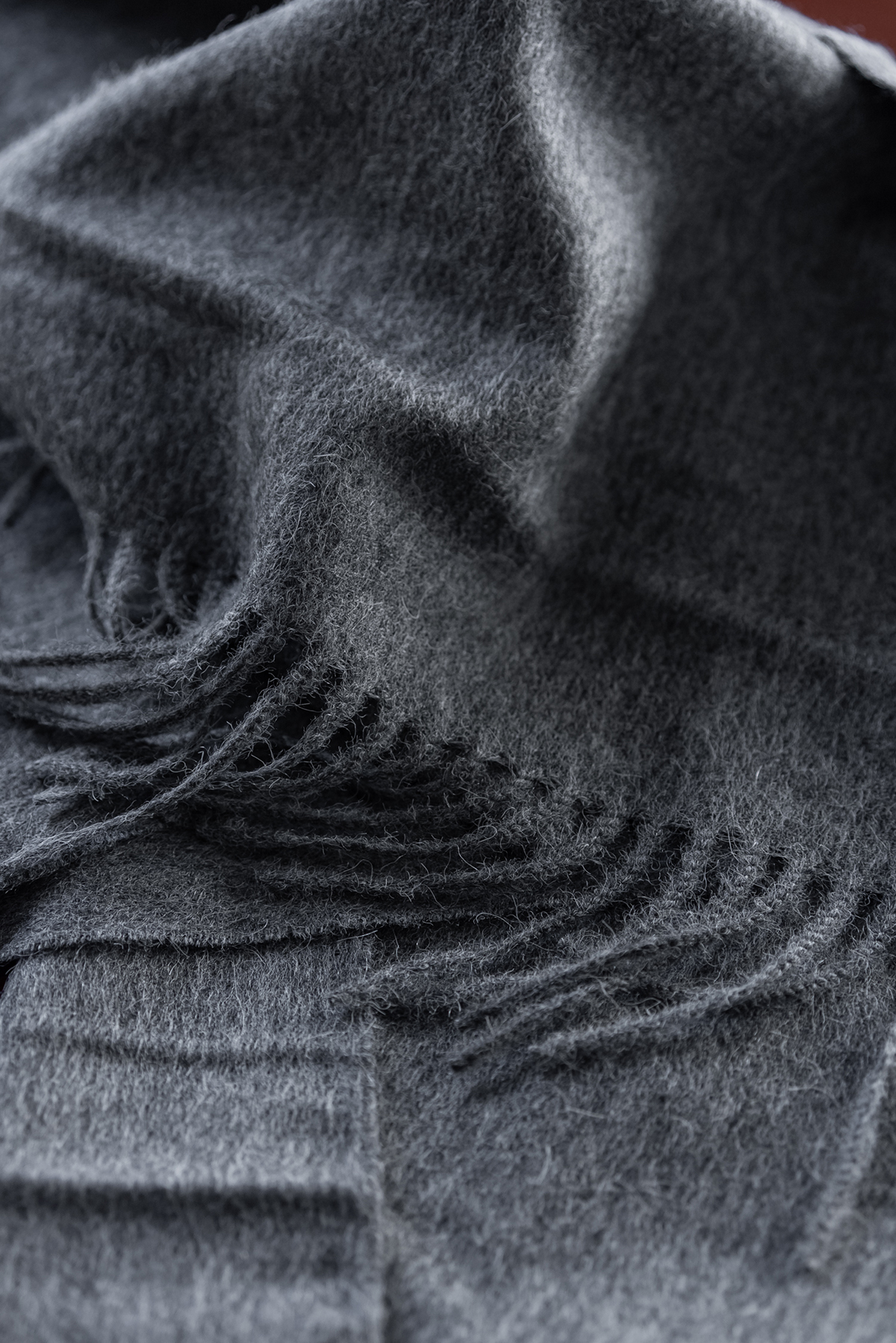 Scarf Nazca — Dark Grey - Imagen 2