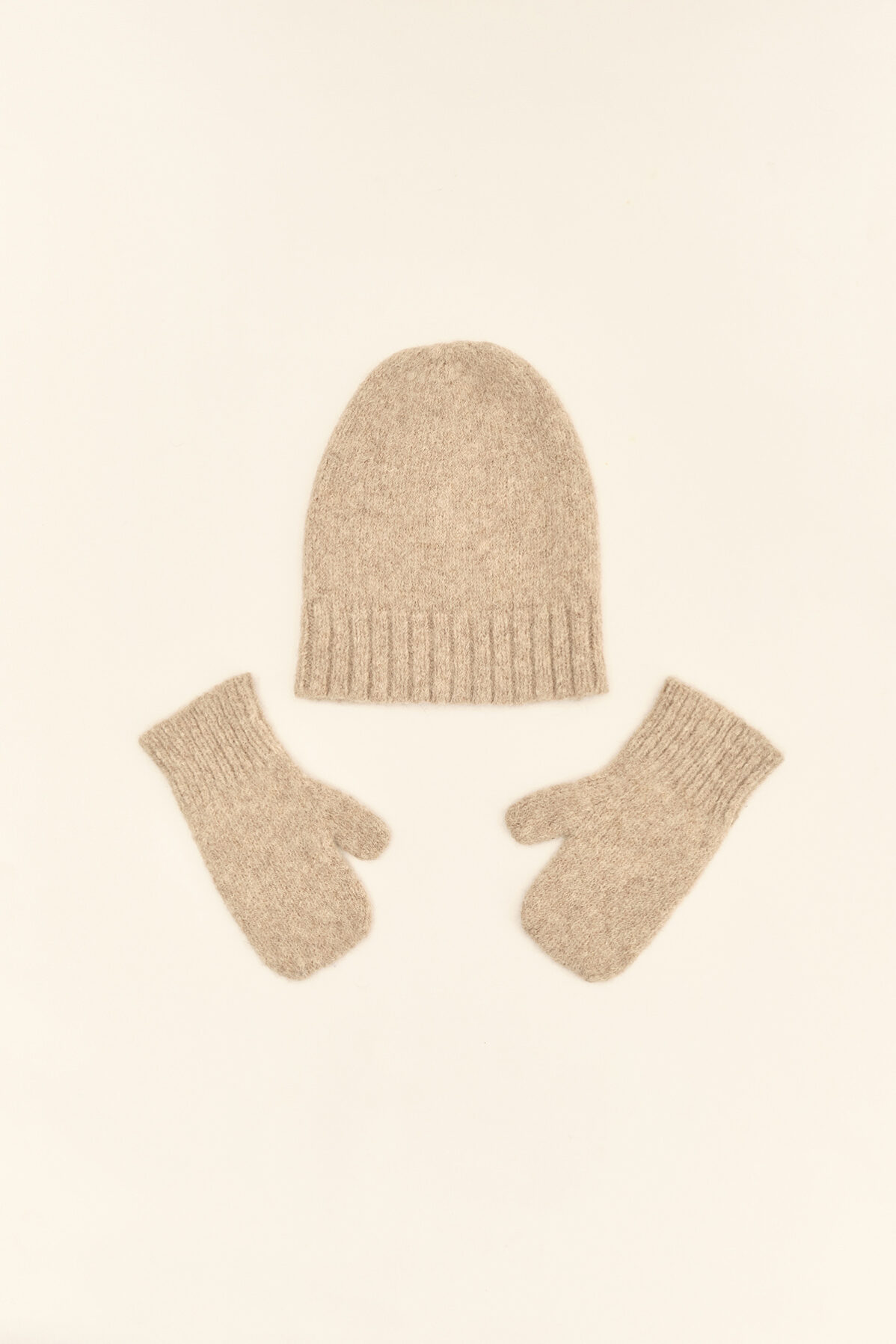 Alpaca beanie - Beige